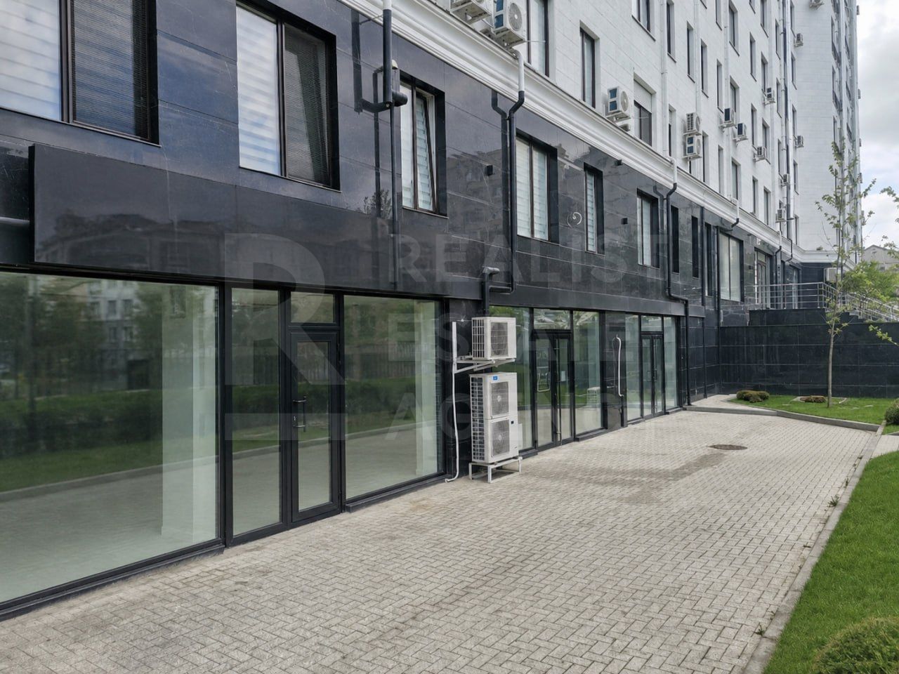 Chirie, spațiu comercial 102 mp,  str. Ioana Radu, Buicani - Poză 9