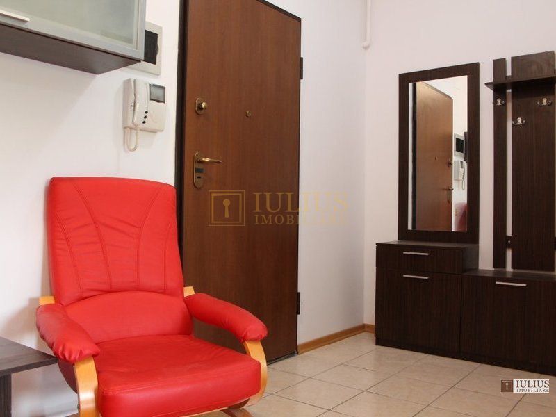 Aradului; parcare privata, include Ctr. A.F.P - Poză 20