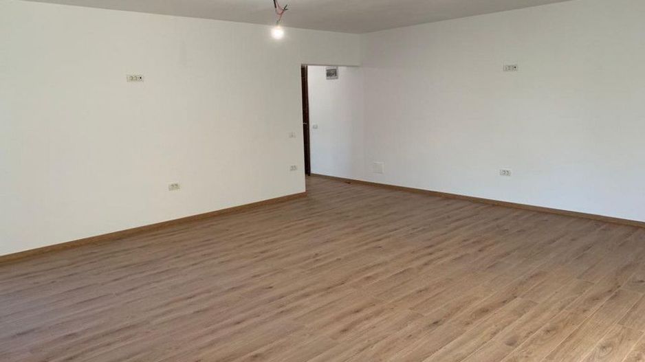 Inchiriere Spatiu Birouri/Apartament Calea Bucuresti - Poză 16