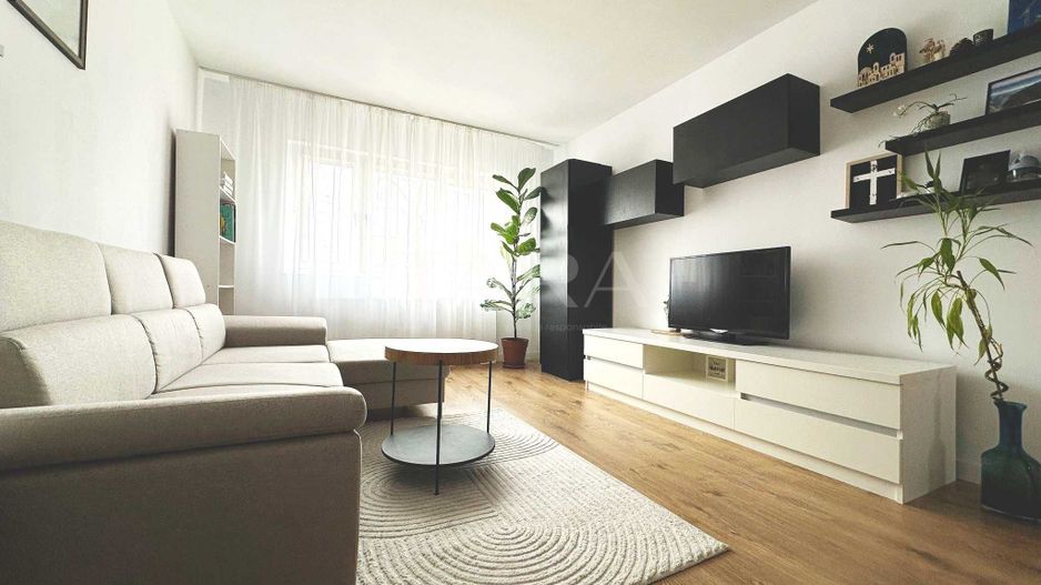 Apartament 2 camere, renovat , mobilat și utilat Între Lacuri - Poză 2