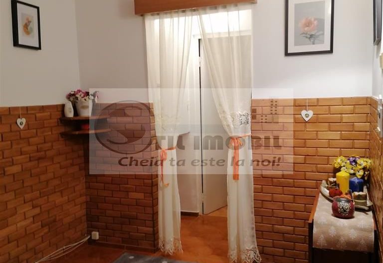 Apartament 2 camere - Zona Nicolina  -  450 Euro - Poză 13