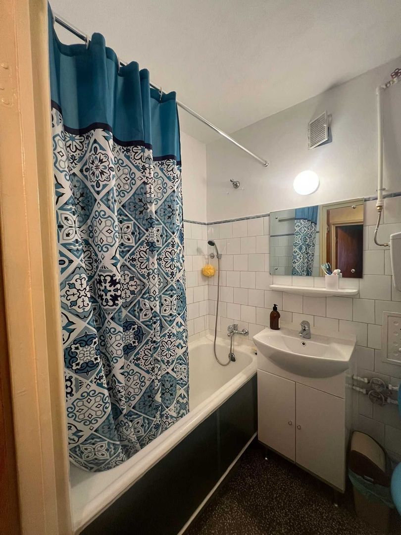 Vanzare apartament luminos 3 camere Titan-Onisifor Ghibu, boxa - Poză 6