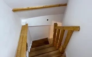 Casa 10 camere, 5 bai, 380 mp teren - zona Astra - Poză 21