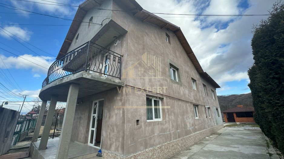 VILA 5 CAMERE TEREN 1200 MP, LAZARESTI (SCHITU GOLESTI) - Poză 12