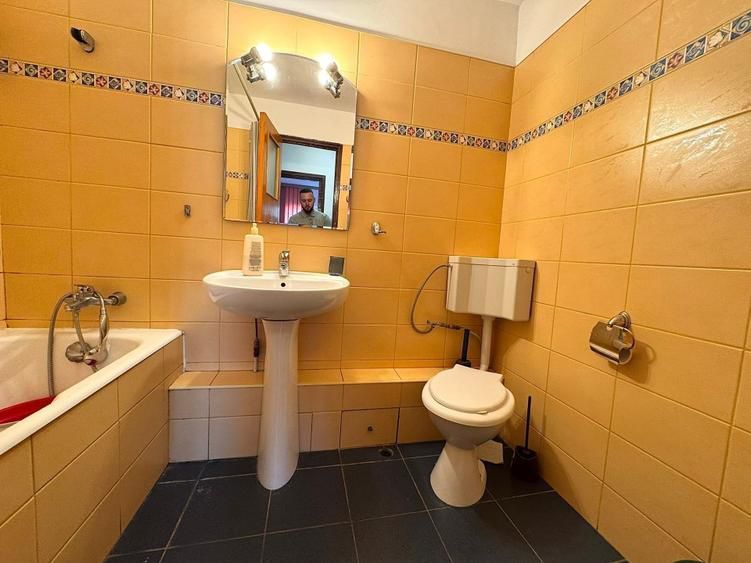 AP. 2 CAMERE 1 MAI, BUCATARIE INCHISA, METROU 5 MINUTE, REABILITAT - Poză 5