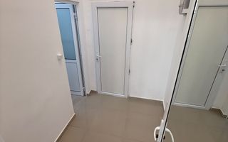 Spatiu Comercial Vitrat- 60mp - Front Stradal - Podu Ros - Poză 6