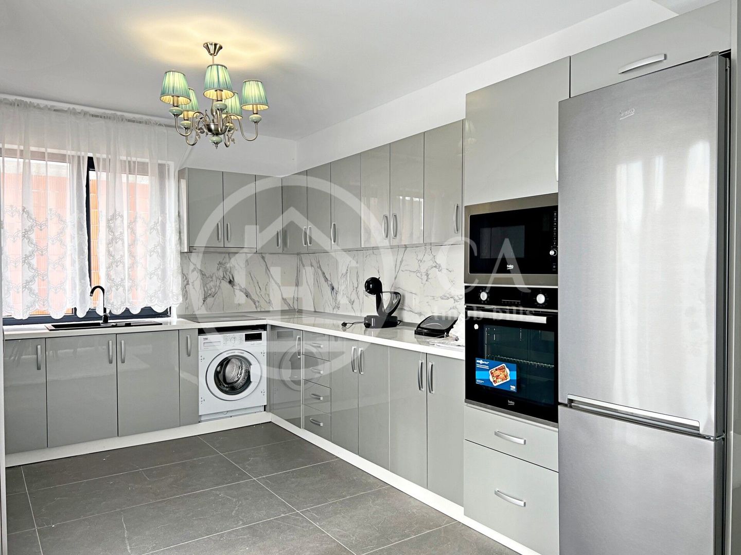 Casa de vânzare cu 4 camere in Santandrei, Bihor - Poză 3