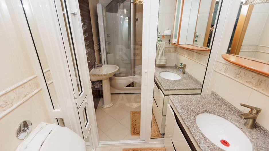 Vânzare, apartament, 3 camere și living, str. Bănulescu-Bodoni, Centru - Poză 12