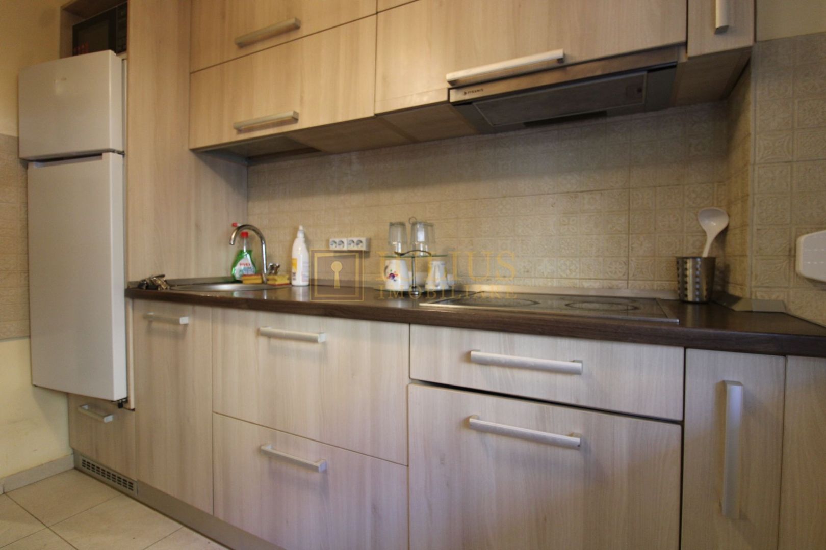 Ultracentral, centrala proprie, 2 bai. Include ctr. - Poză 9