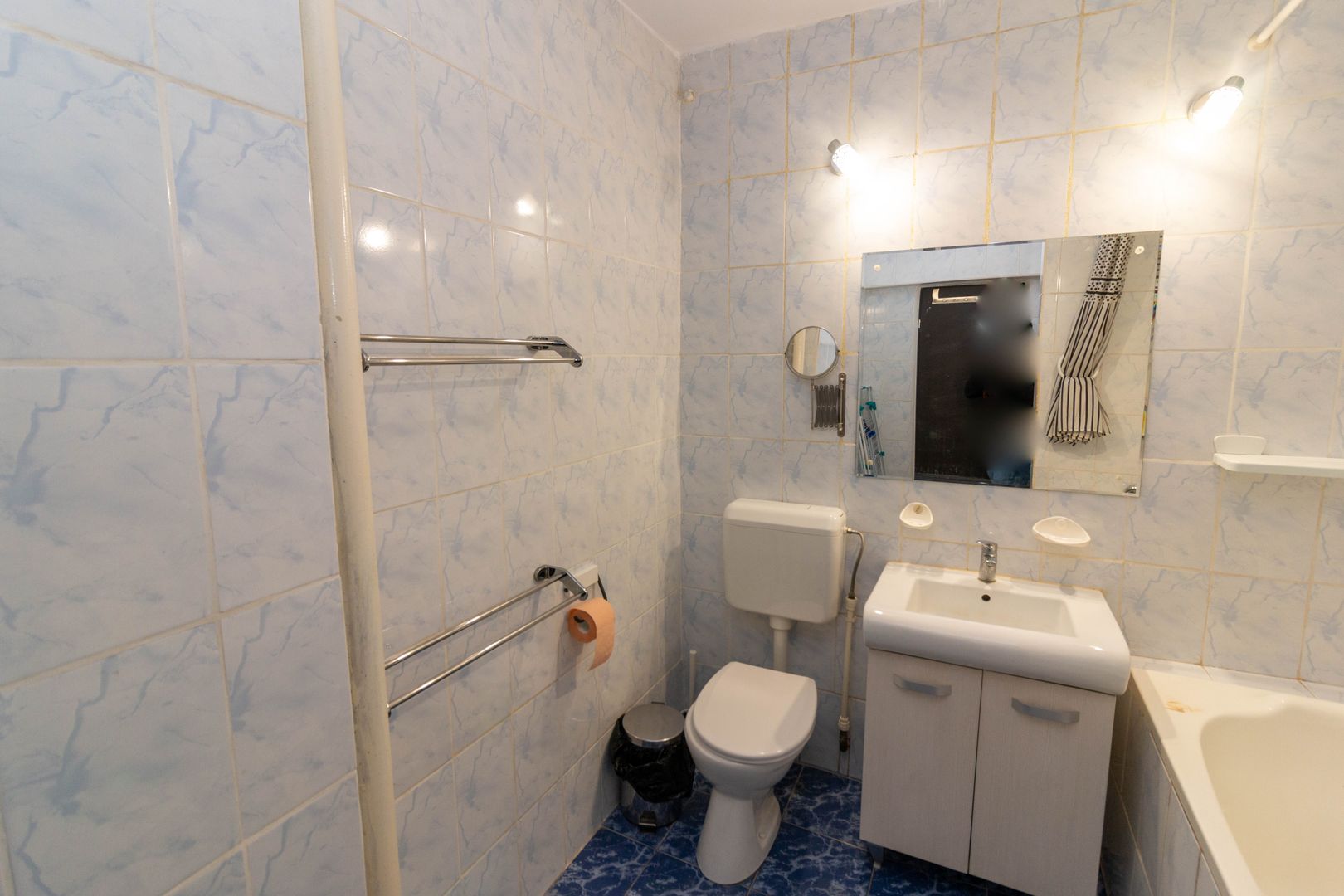 Apartament cu 2 camere decomandat de vanzare in zona Muncii Basarabia - Poză 5