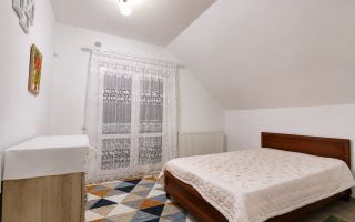 Casă generoasă cu 2 Nivele și confort modern – 10 Ari, Băcioi (sat Frumușica) - Poză 16