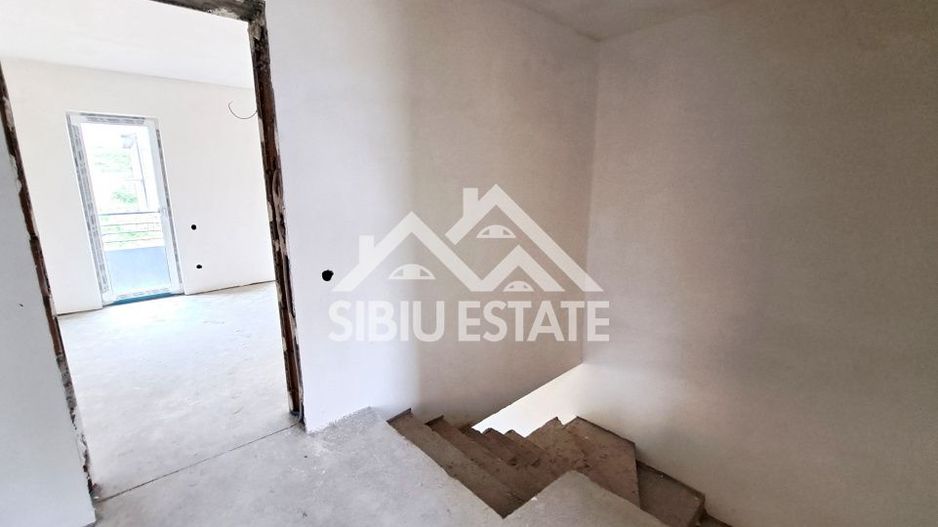 Casa cu pivnita si terasa Sibiu Calea Cisnadiei - Poză 18