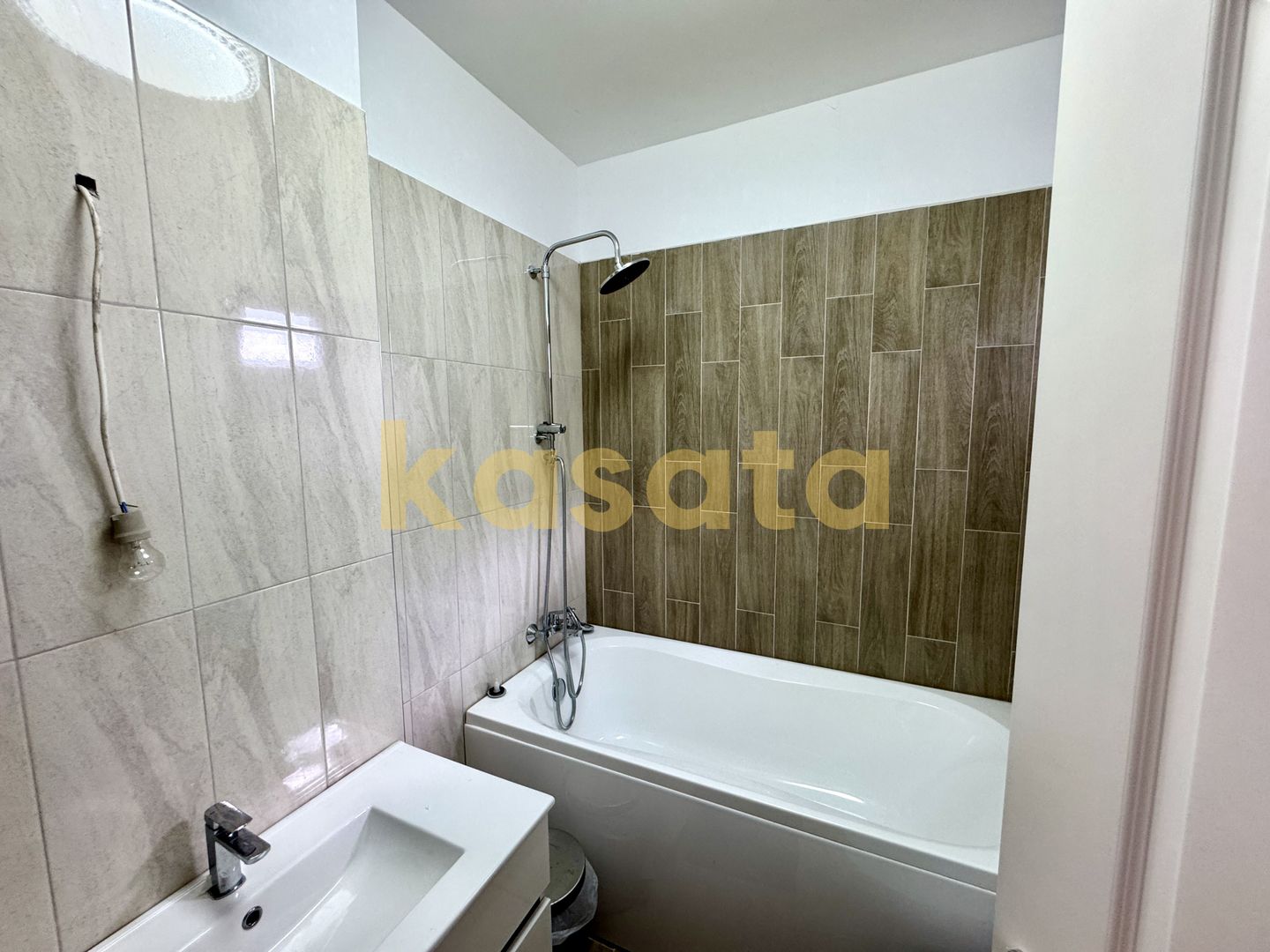 Bucurestii Noi - Soseaua Chitilei - De vanzare apartament cu 4 camere - Poză 10