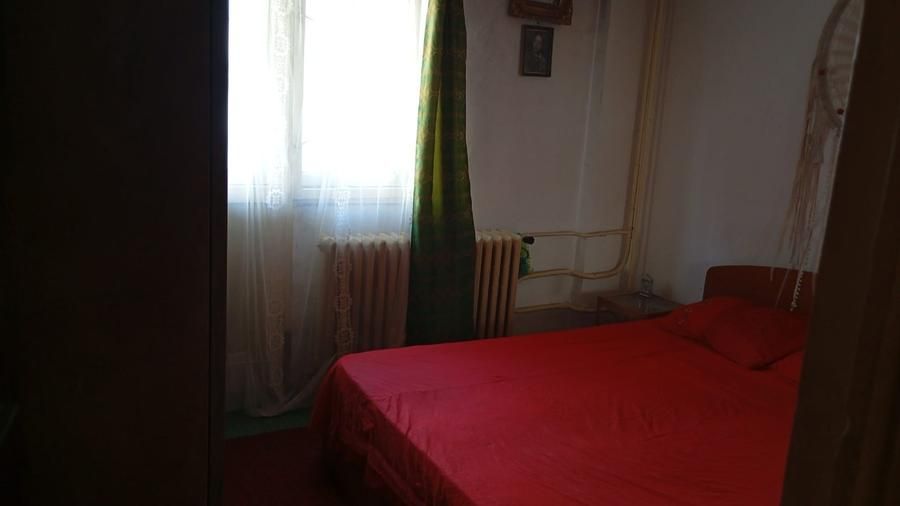 Calea Rahovei proprietar 3 camere ,5/8, decomandat , 1982 - Poză 2