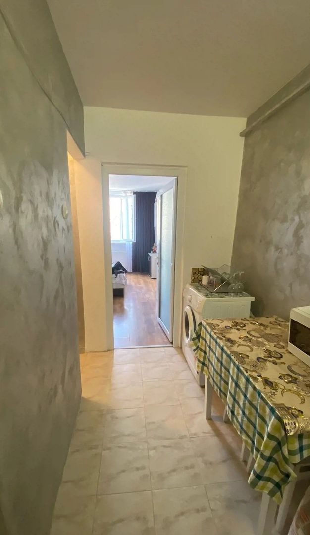 Garsonieră de închiriat Țiglina 1 – mobilată și utilată complet - Poză 1