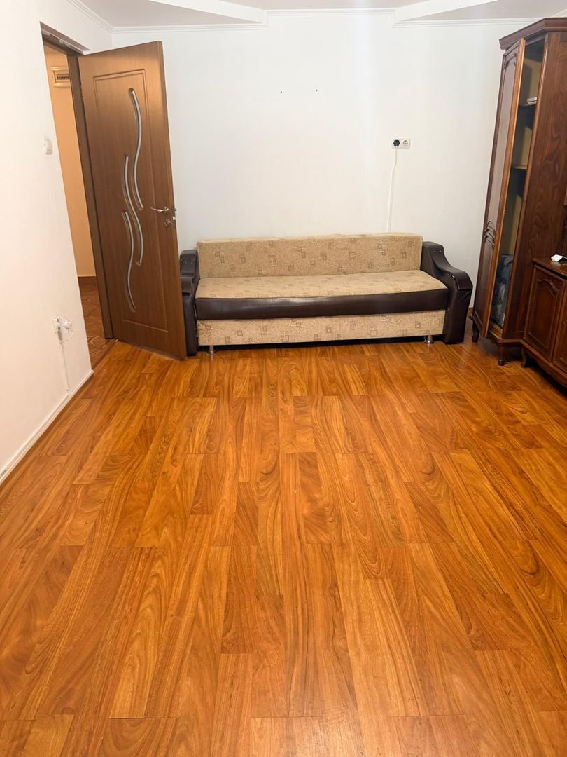 🏡 APARTAMENT SPAȚIOS CU EXTINDERE – FOCȘANI, UNIREA PRINCIPATELOR - Poză 3
