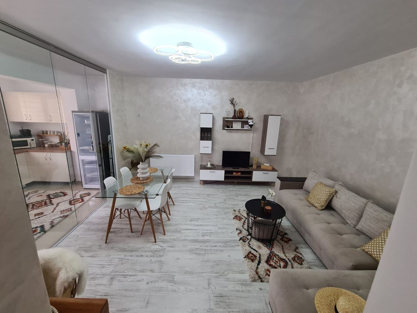 Apartament 2 camere Militari Residence + Loc Parcare - Poză 2