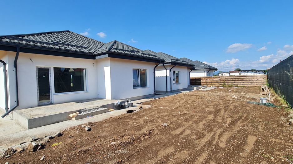 Casa individuala 3 camere cartier Izvor Tarlungeni Brasov - Poză 7