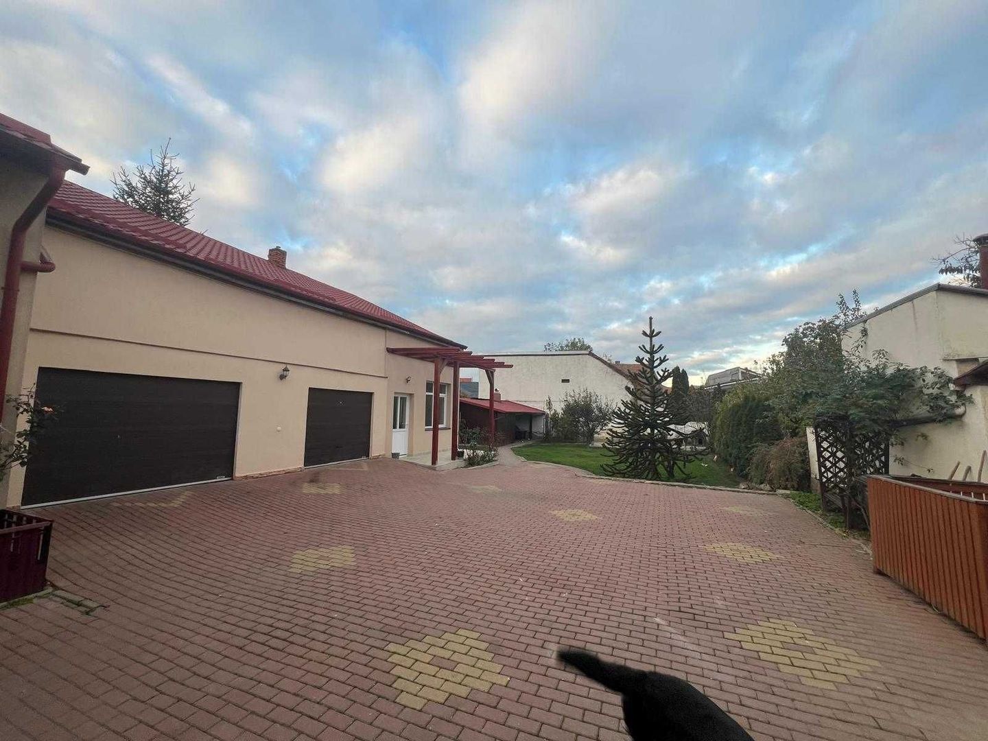 Casa, 308,8mp, situata ultracentral in Satu Mare - Poză 4