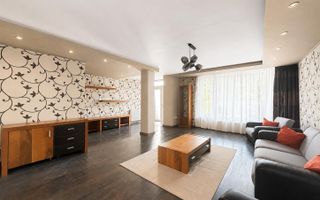 Casa de 360 mp cu sauna si garaj dublu de inchiriat in zona Buna Ziua - Poză 3