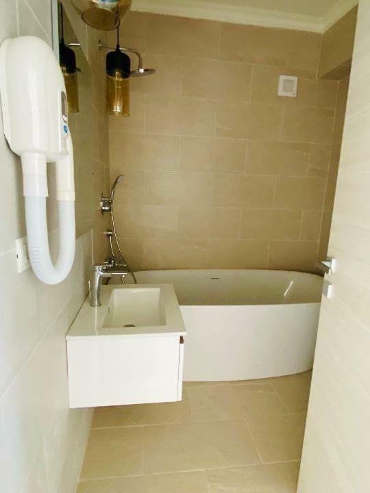 Penthouse în complexul Conest Edifici Mihai Bravu - Poză 4