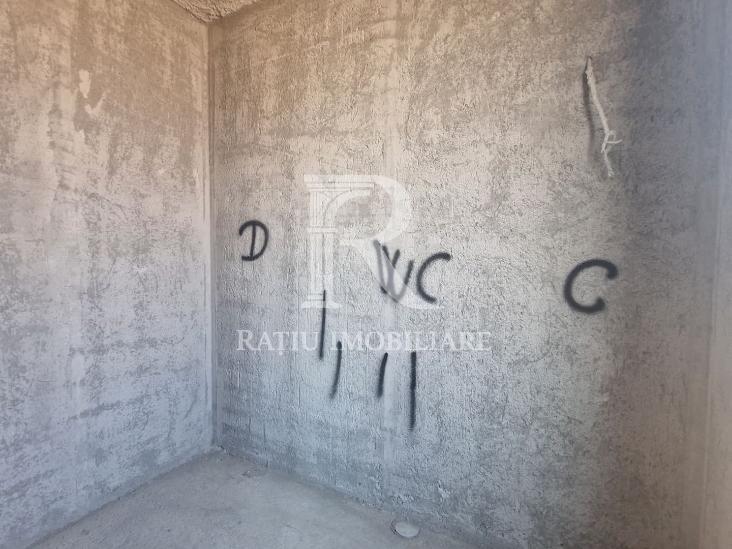 Casa cu 5 camere | Semifinisata | Vedere Panoramica | Paleu | Bihor - Poză 12