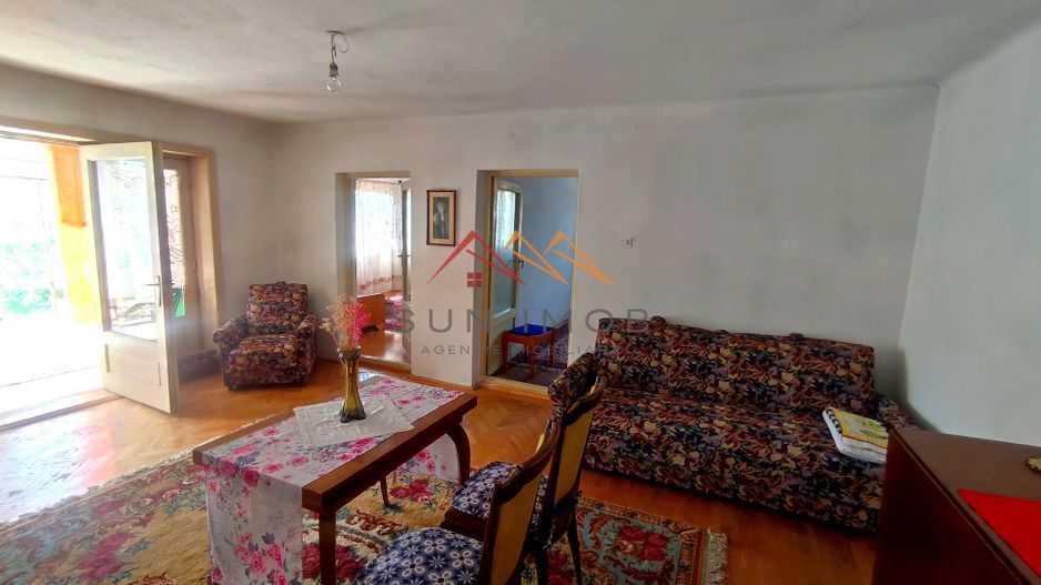 CASĂ DE VÂNZARE | 9 CAMERE | TEREN 1.000 MP | BĂICOI – ZONĂ CENTRALĂ - Poză 11