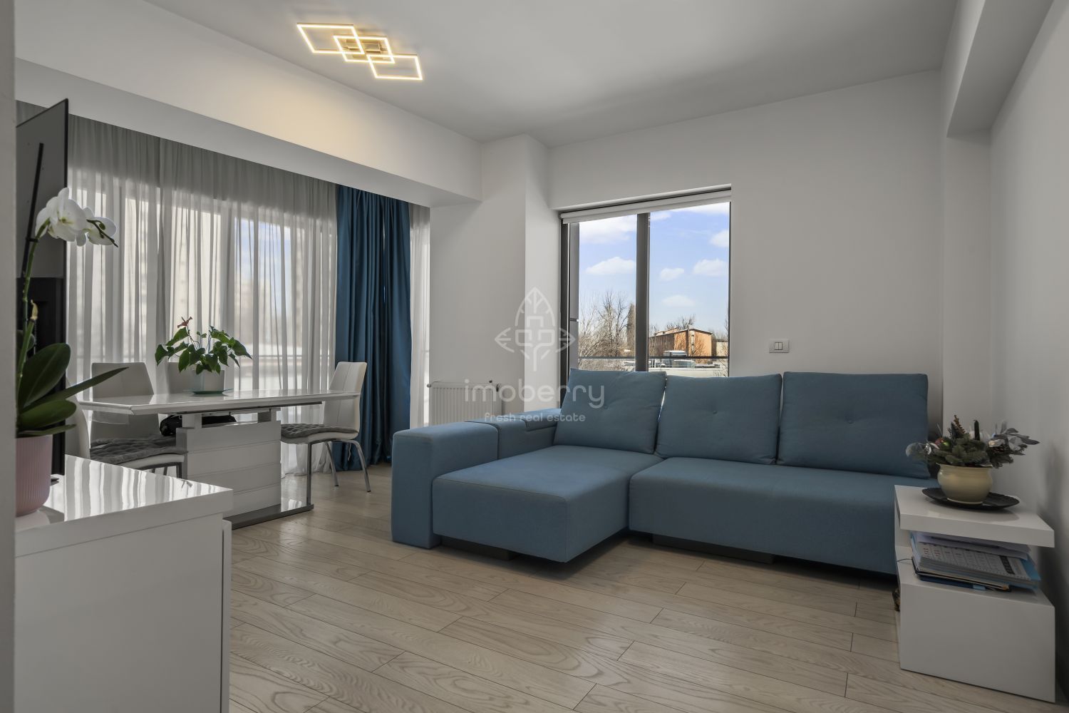 Vanzare apartament doua camere, bloc nou, Calea Vitan - Poză 1