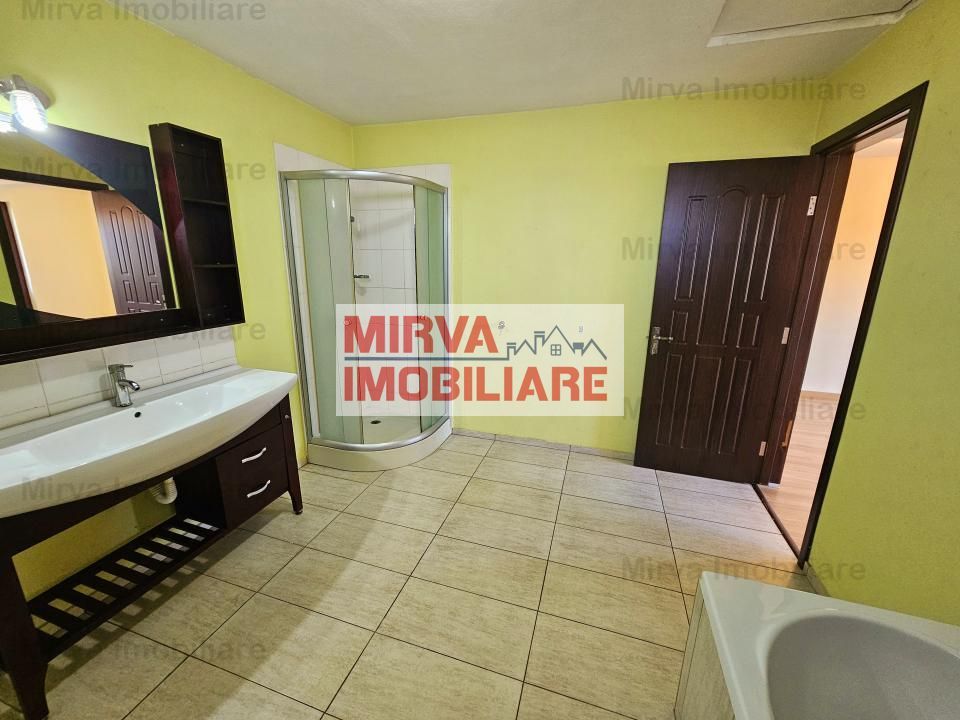 Vanzare vila 4 camere, in Zahanaua-Lacul Verde, zona exclusivista - Poză 68