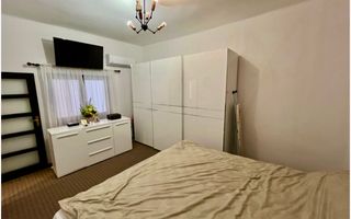 Modern-Apartament 5 Camere-Centrala Proprie - Poză 2