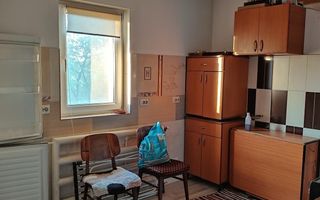 Casă de închiriat în sat Bosia, comuna Ungheni - Poză 5