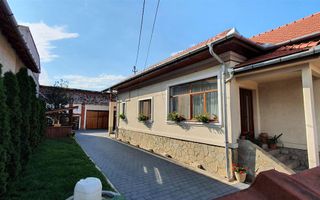 Casa 3 camere, 1259 mp teren, zona Centru - Poză 2