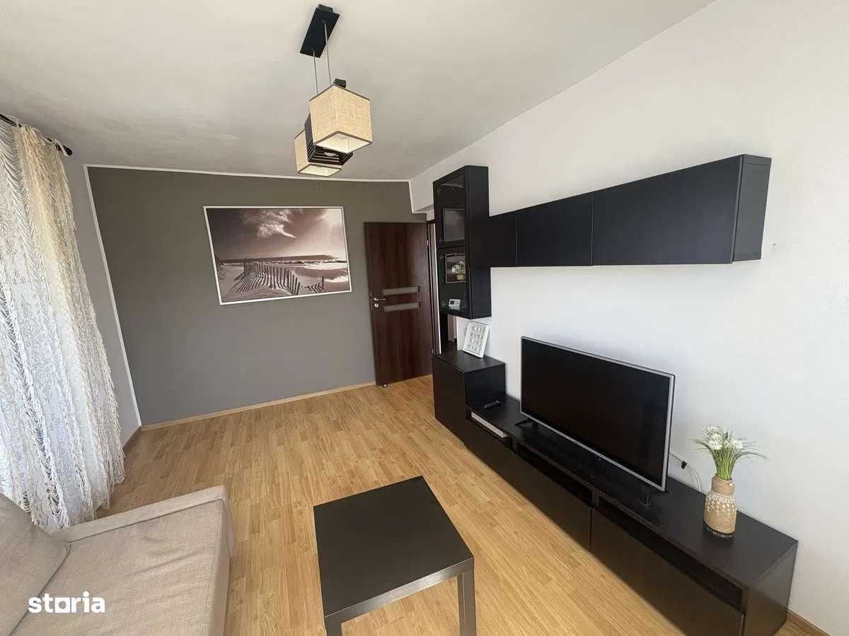 Apartament 3 camere , militari residence, loc parcare - Poză 1