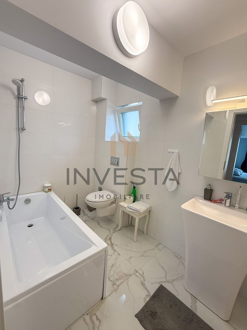 Casa insiruita cu finisaje moderne in cartierul Europa! - Poză 16