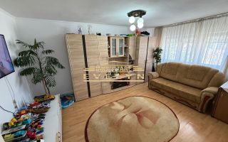 Vânzare Apartament 4 Camere - Decomandat - 78 mp - Str. Împărat Traian (Școala Nr.11) - Poză 1