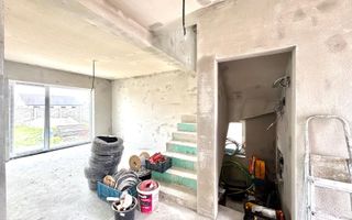 Casa individuala cu arhitectura deosebita, 170 000 Euro -  Sacalaz - Poză 1