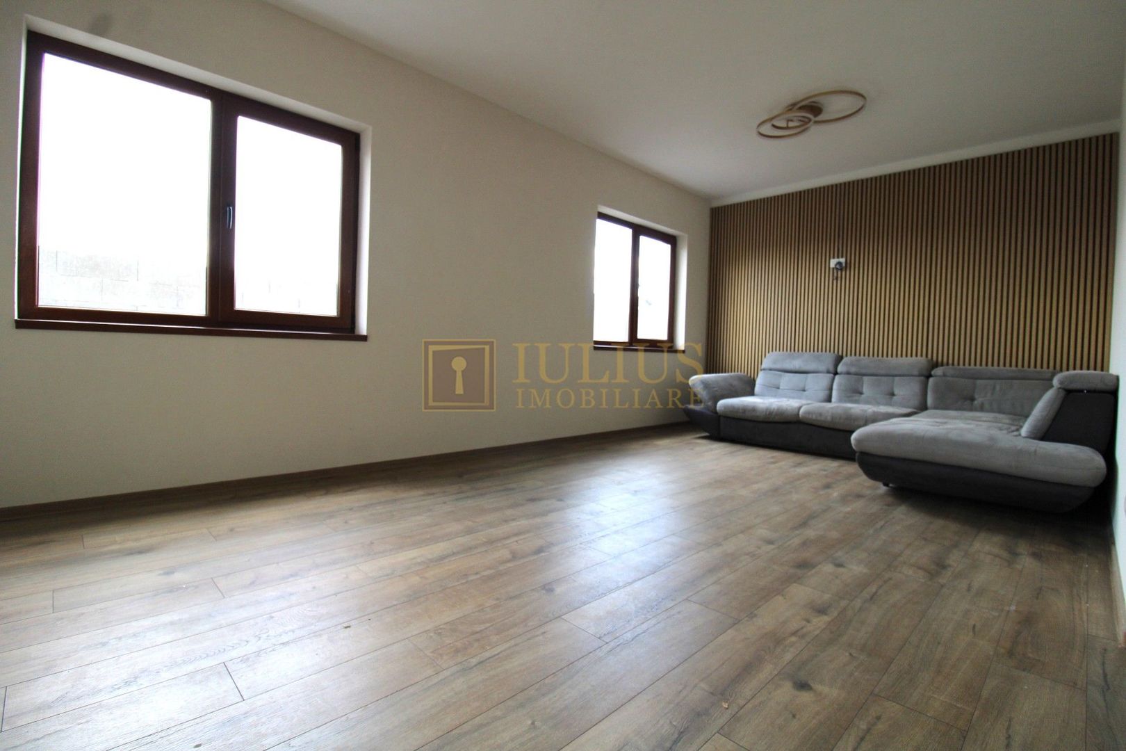 Casă modernă – prima închiriere | Dumbrăvița, zona Cora - Poză 6