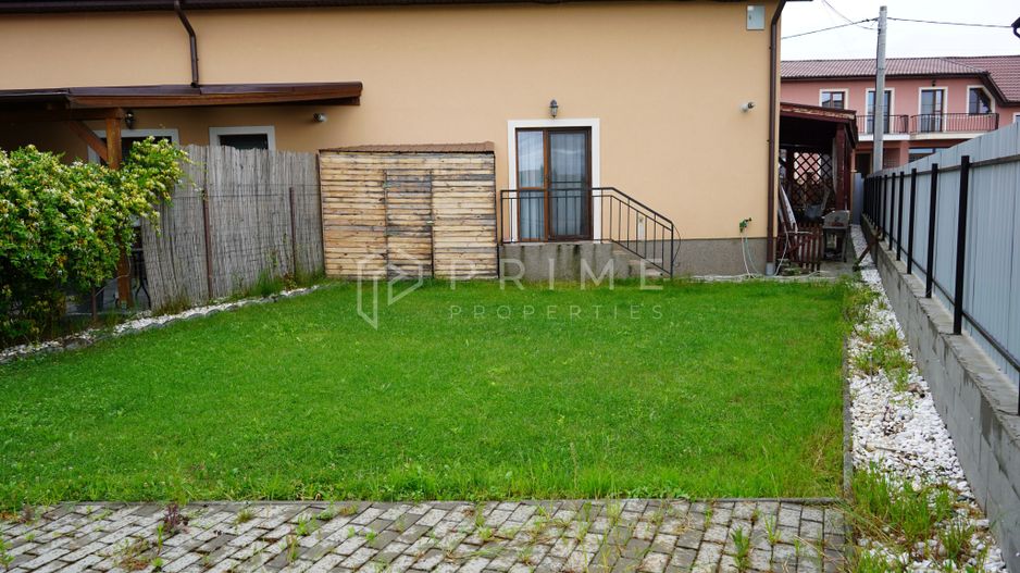 Casă familială spațioasă în zonă liniștită | Sângeorgiu de Mureș | - Poză 19