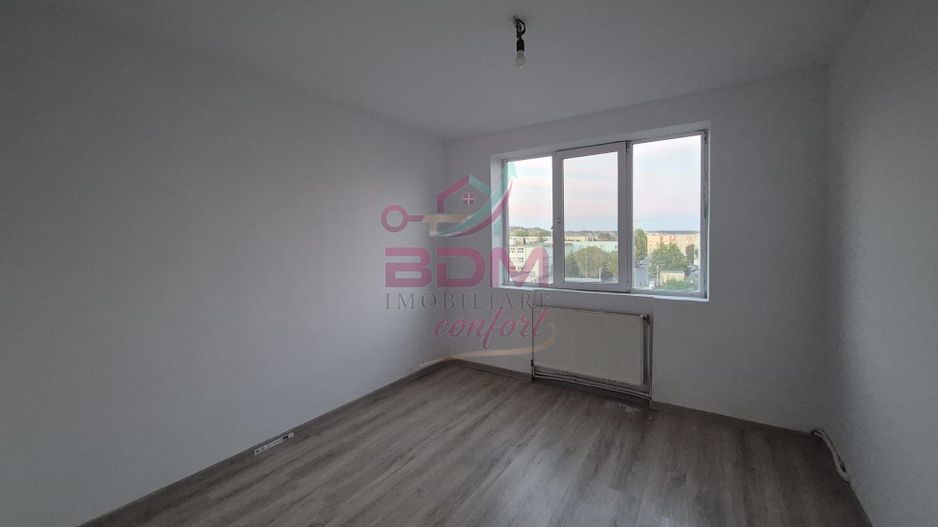 Apartament 2 camere | decomandat | zona Micro 2 - Poză 1