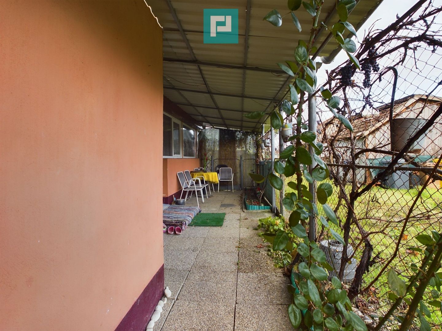 Casă cu teren generos, Turnu - Poză 4