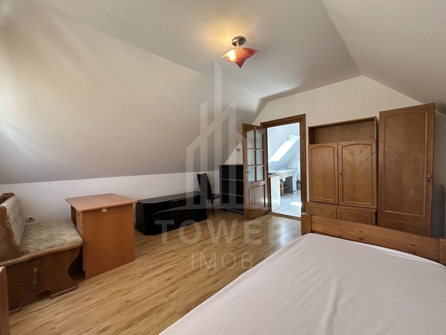 2 chirii disponibile la mansardă – zona Turnișor, Calea Turnișorului - Poză 2
