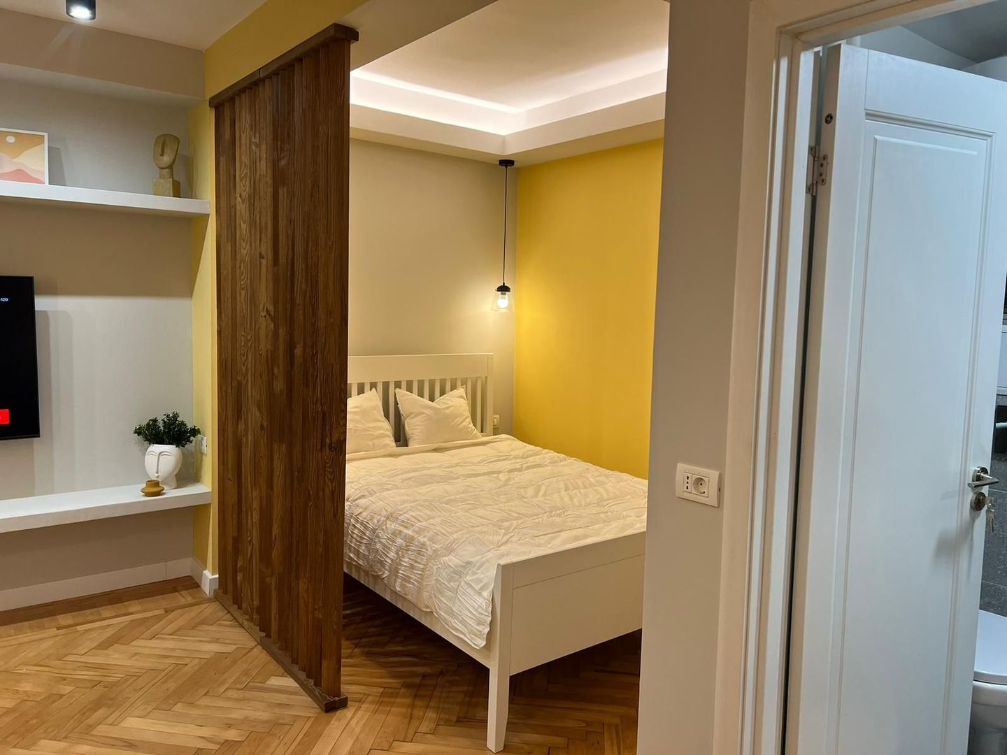 Studio exclusivist in zona Garii de Nord - Poză 11