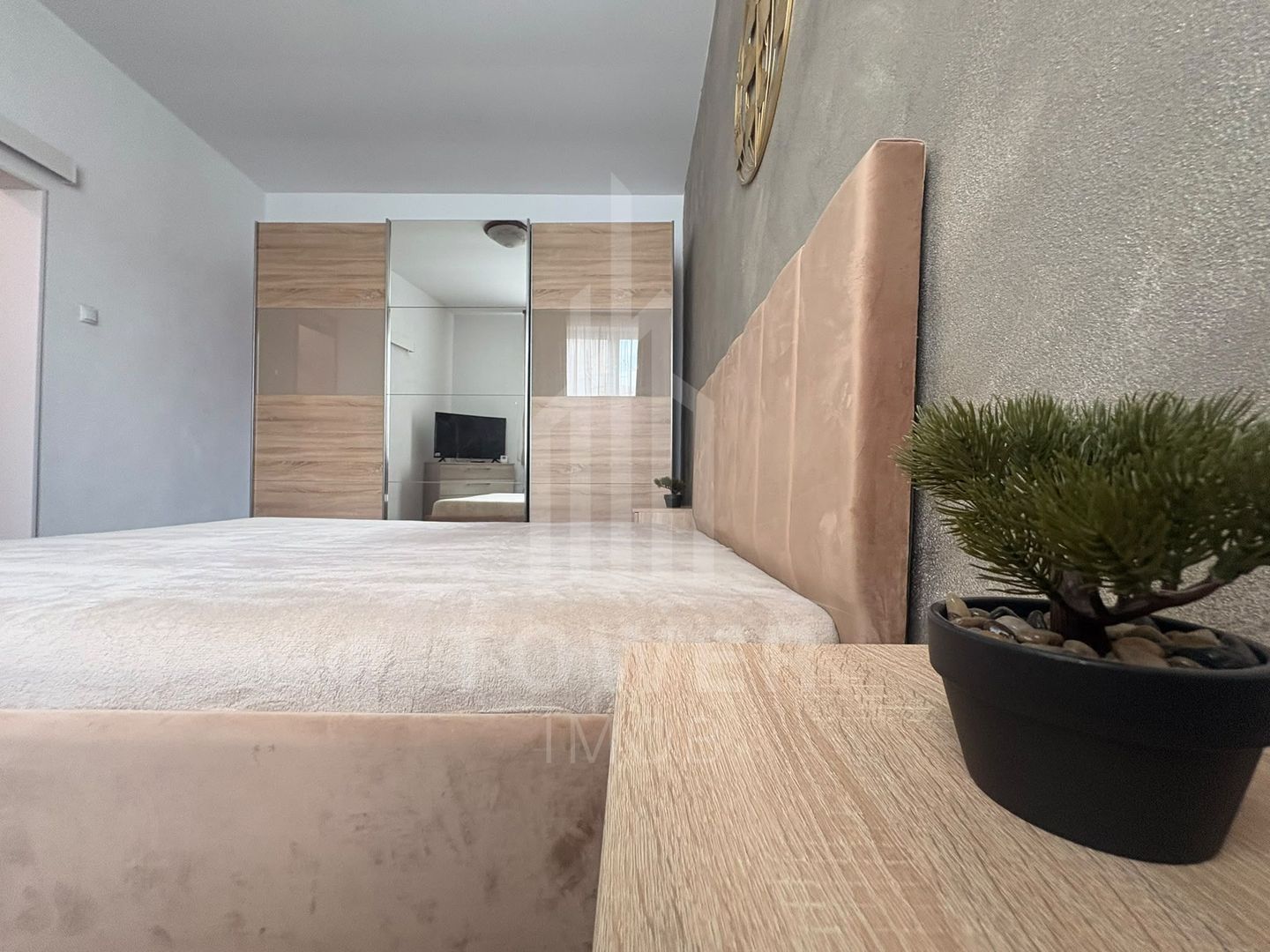 Apartament 2 camere semidecomandat - Poză 3