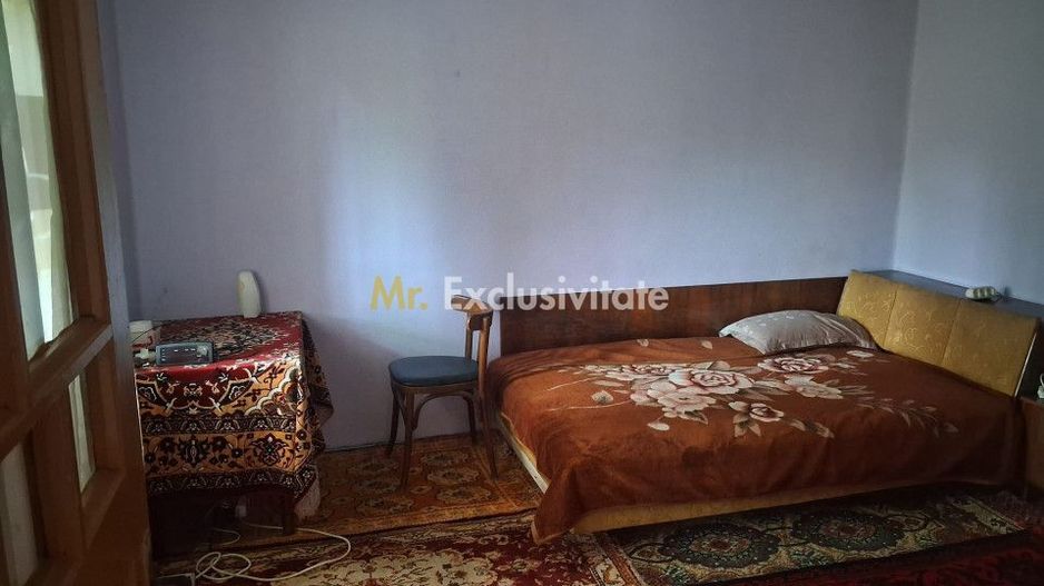 Casă tradițională cu teren generos – Borosteni, Peștișani, jud. Gorj - Poză 7