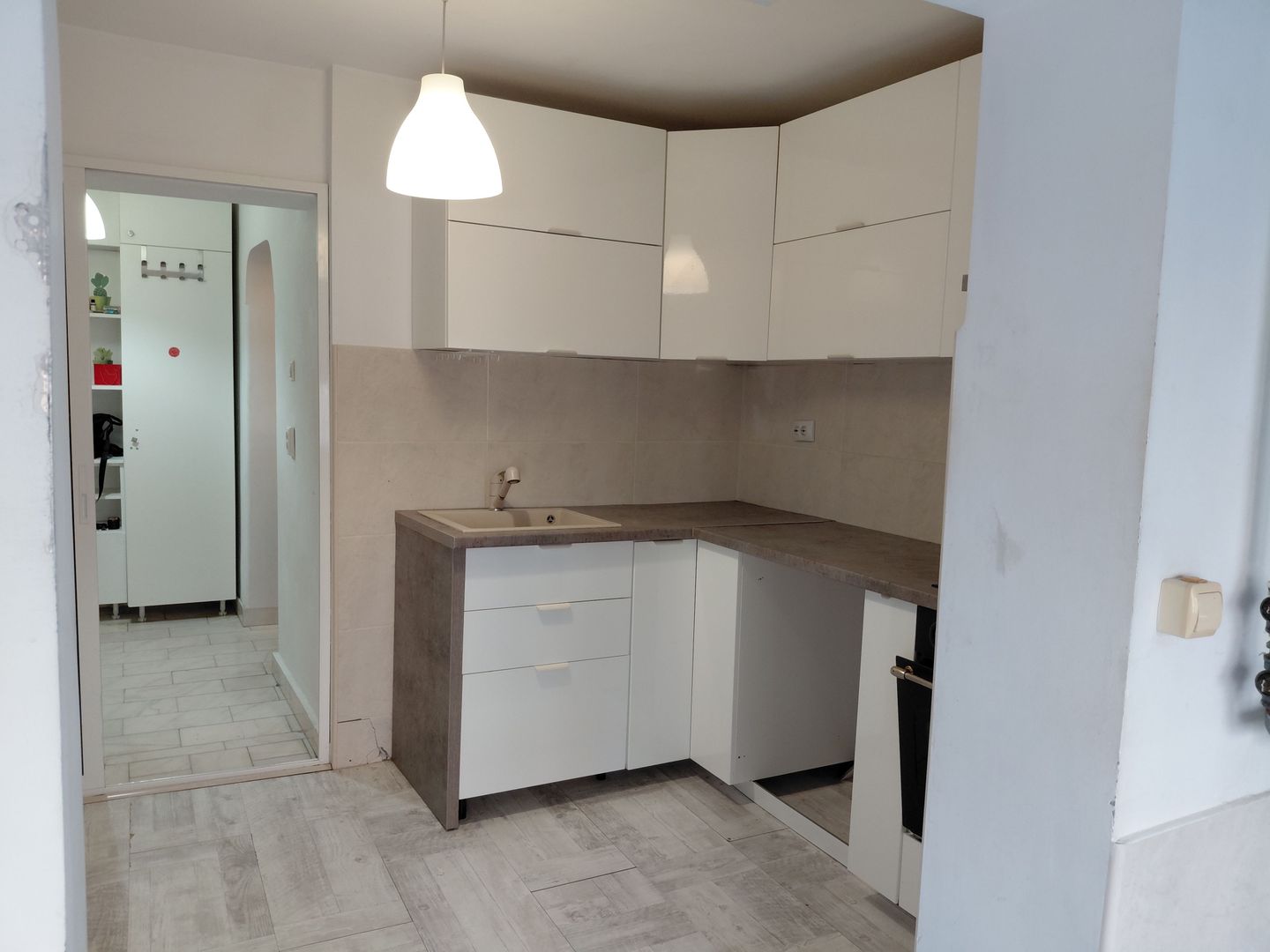Apartament 3 camere decomandat – Etaj 1/4 – Mazepa 2 - Poză 14
