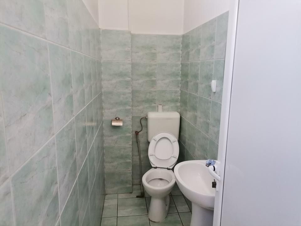 Inchiriere cladire D+P+3, Targul din Vale, stradal - Poză 7