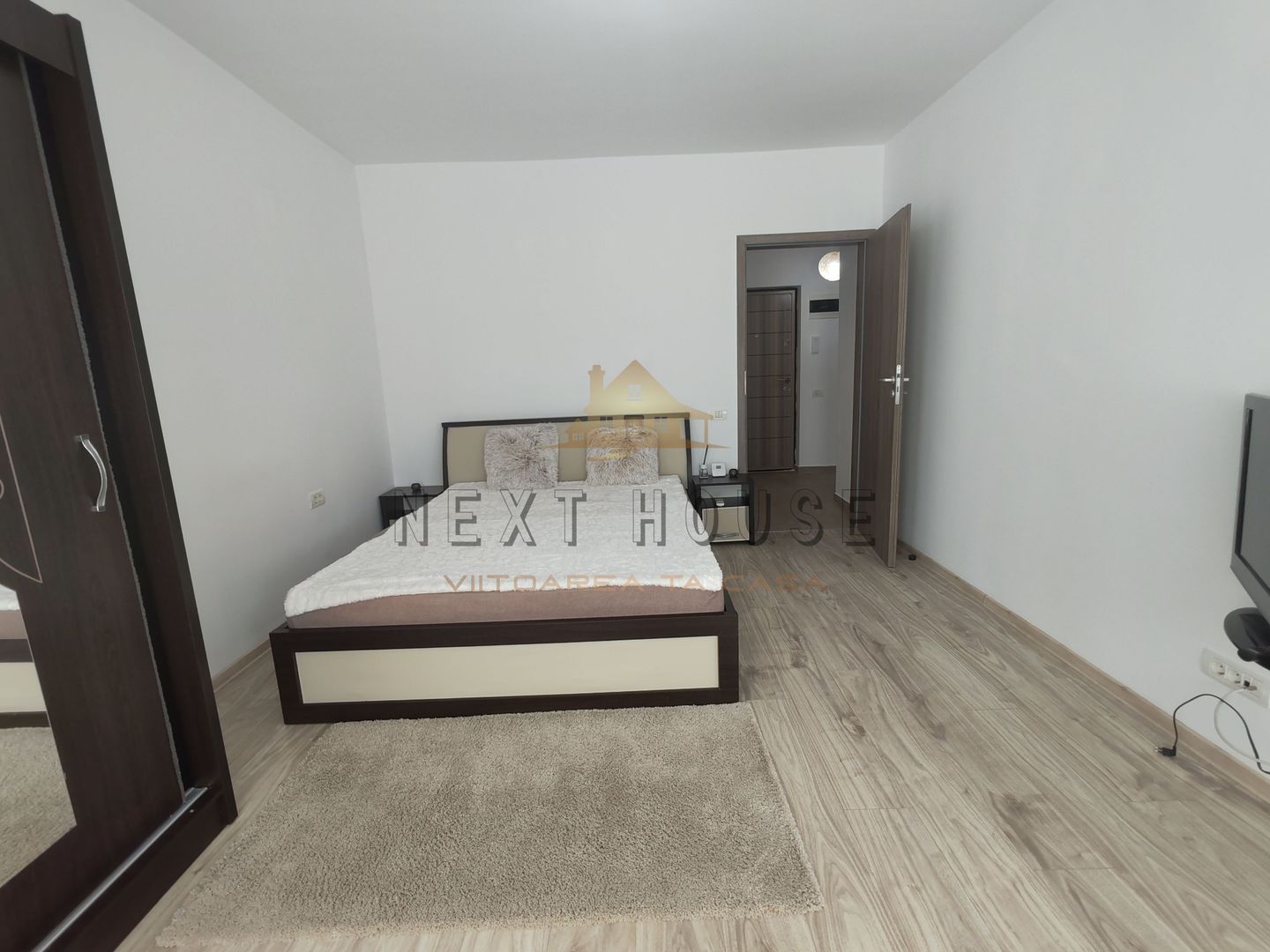 Garsoniera 13 Septembrie - Sebastian - parcare inclusa - Poză 2