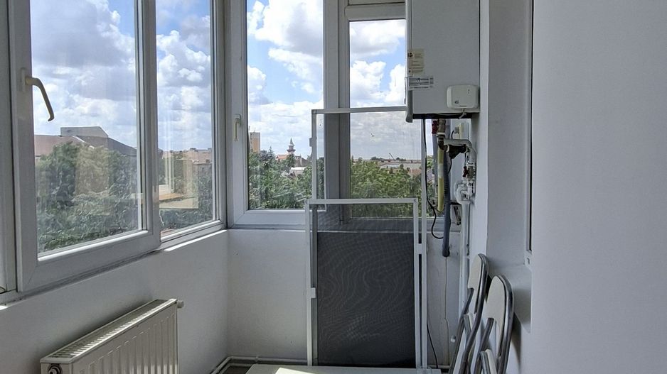 Apartament decomandat cu 2 camere -zona ODOBESCU - Poză 9