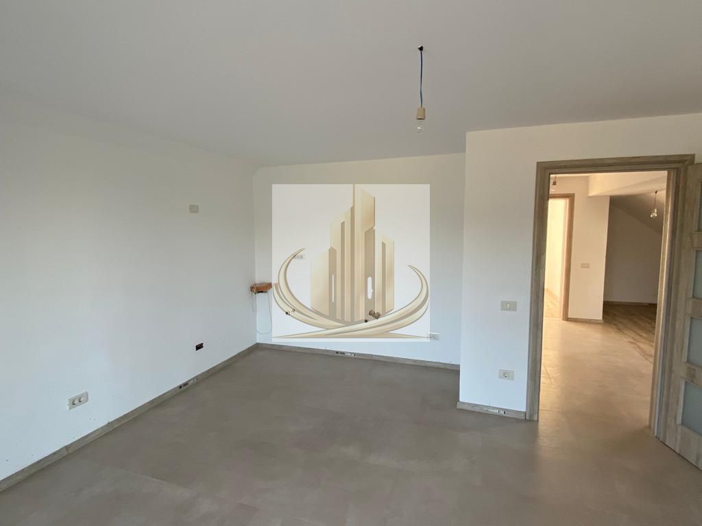 Casă 5 camere, 2 niveluri, intrări și utilități separate – Șag - Poză 5