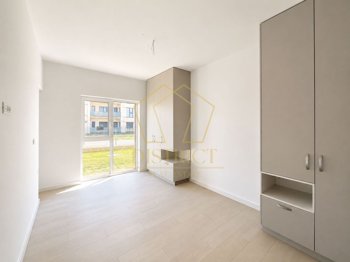 Apartament superb cu 2 camere I Torontalului - Poză 4